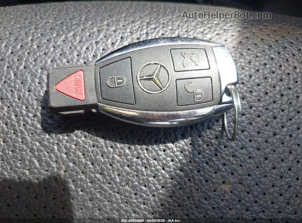 WDDWF4KB3GR173084 2016 MERCEDES-BENZ C-CLASS Silver 