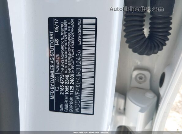 WDDWF4KB4JR312436 2018 MERCEDES-BENZ C-CLASS White 