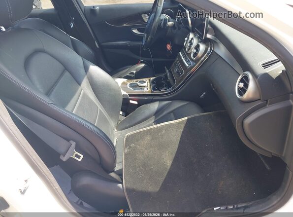 WDDWF4KB5JR326846 2018 MERCEDES-BENZ C-CLASS White Vista interior delantera