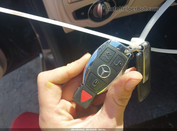 WDDWF4KB6JR416717 2018 MERCEDES-BENZ C-CLASS Blue Vista del salpicadero