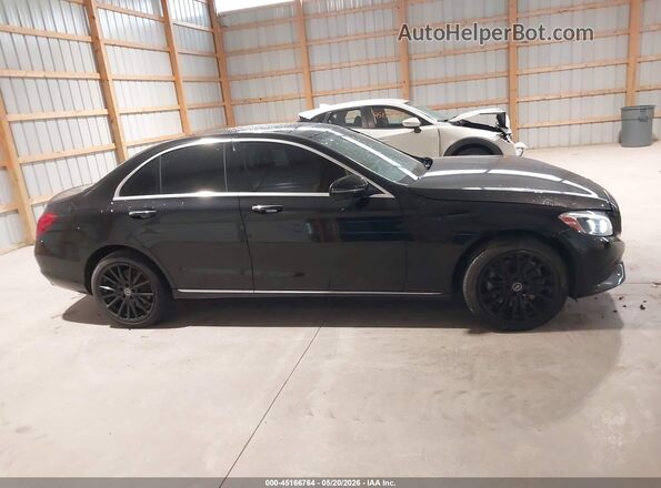 WDDWF4KB8JR336996 2018 MERCEDES-BENZ C-CLASS Black Widok wnętrza z tyłu