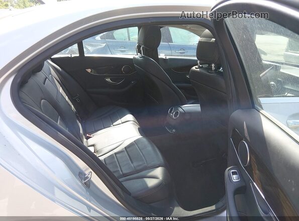 WDDWF4KB9JR339292 2018 MERCEDES-BENZ C-CLASS Silver VIN կոդի պիտակի տեսք