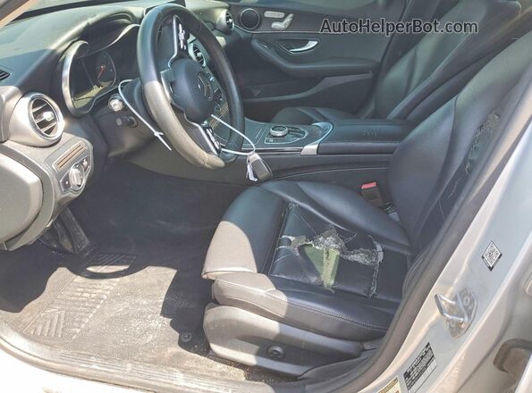 WDDWF8DB1LR532057 2020 MERCEDES-BENZ C Silver Vista interior delantera
