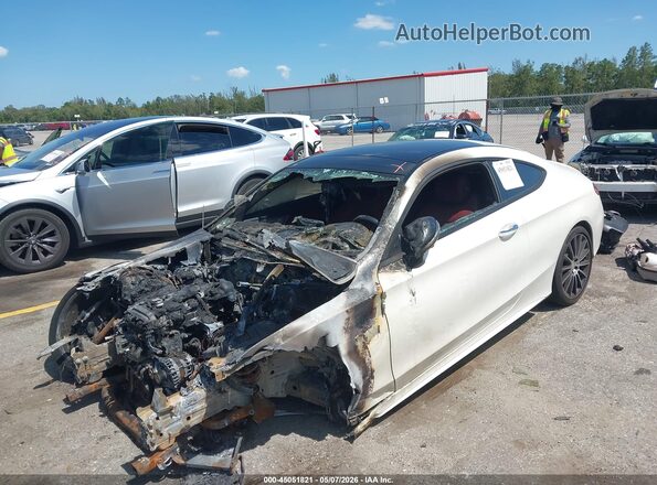 WDDWJ4JB1HF363596 2017 MERCEDES-BENZ C-CLASS White Սալոնի հետևի տեսք