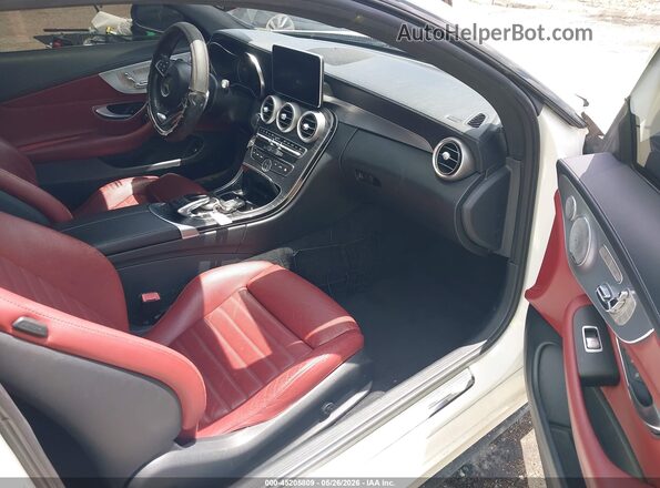 WDDWJ4JB5HF328088 2017 MERCEDES-BENZ C-CLASS White Front interior view