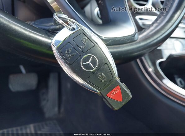 WDDWJ4KB0HF390044 2017 MERCEDES-BENZ C-CLASS White 
