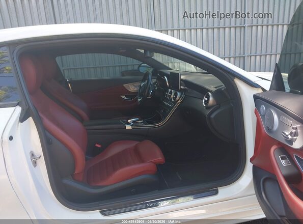 WDDWJ4KB8HF367367 2017 MERCEDES-BENZ C-CLASS White Widok wnętrza z przodu