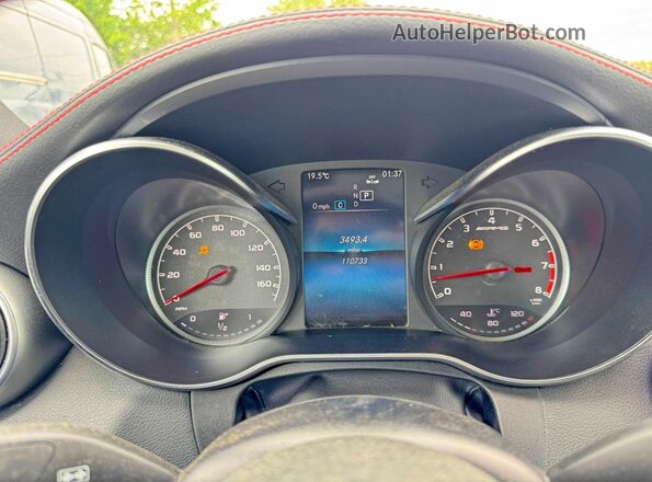 WDDWJ6EB0LF944375 2020 MERCEDES-BENZ C Black Widok deski rozdzielczej
