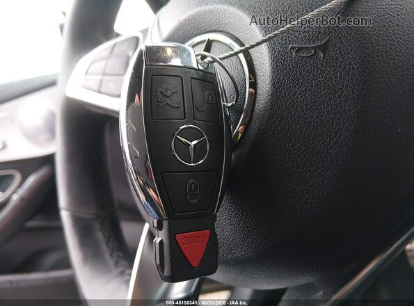 WDDWJ6EB3JF704735 2018 MERCEDES-BENZ AMG C 43 Green Widok deski rozdzielczej