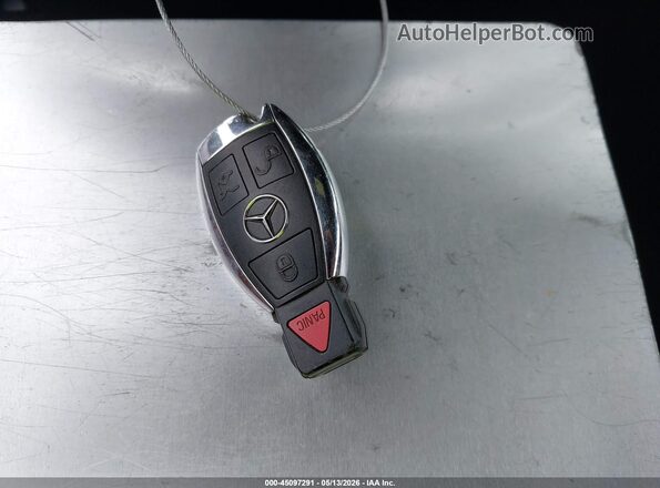 WDDWJ6EB8JF671327 2018 MERCEDES-BENZ AMG C 43 Maroon Вид панелі приладів