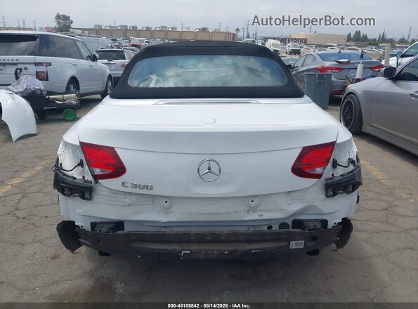 WDDWK4JB7HF589929 2017 MERCEDES-BENZ C-CLASS White 