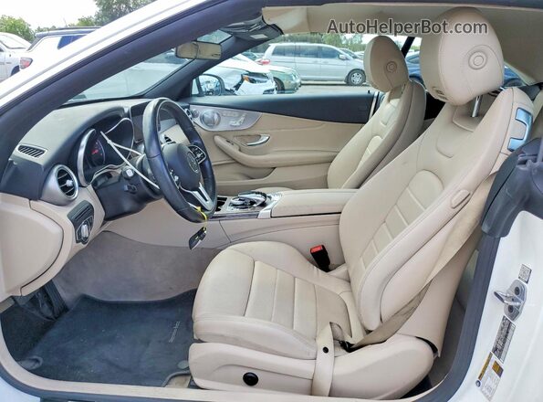 WDDWK8DB2LF955176 2020 MERCEDES-BENZ C White წინა სალონის ხედი