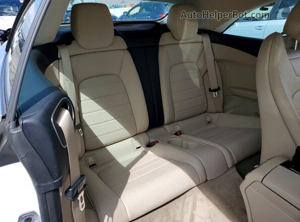 WDDWK8DB2LF955176 2020 MERCEDES-BENZ C White უკანა სავარძლების ხედი