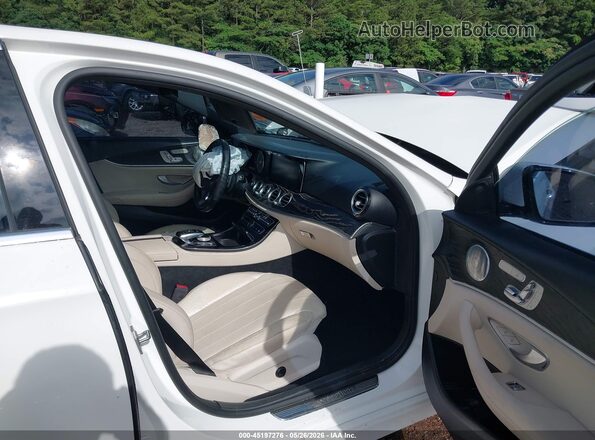 WDDZF4JB2HA272672 2017 MERCEDES-BENZ E-CLASS White Սալոնի դիմացի տեսք