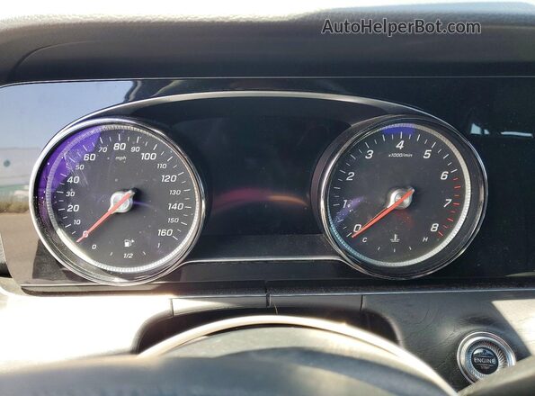 WDDZF4JB4HA031390 2017 MERCEDES-BENZ E Gray Սարքավորումների վահանակի տեսք