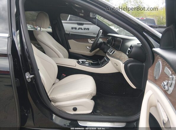 WDDZF4JB4HA034712 2017 MERCEDES-BENZ E-CLASS Black Widok wnętrza z przodu