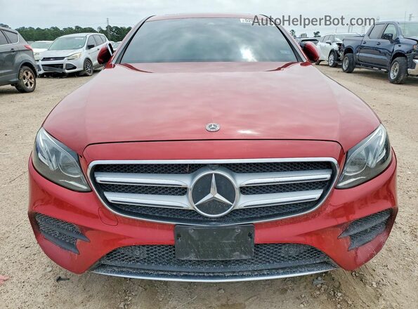 WDDZF4JB4KA520055 2019 MERCEDES-BENZ E Red Widok z przodu