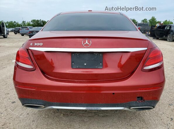 WDDZF4JB4KA520055 2019 MERCEDES-BENZ E Red Widok z tyłu