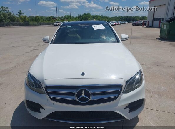 WDDZF4JB5JA470877 2018 MERCEDES-BENZ E-CLASS Белый Вид щитка приборов