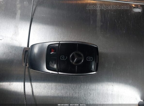 WDDZF4JB7JA317871 2018 MERCEDES-BENZ E-CLASS Blue Առջևի վահանակի տեսք