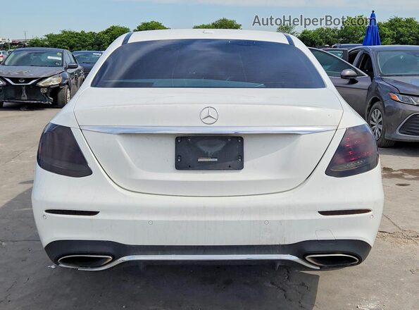 WDDZF4JB9HA243055 2017 MERCEDES-BENZ E Белый Вид сзади