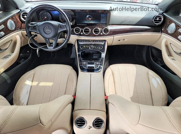 WDDZF4JB9HA243055 2017 MERCEDES-BENZ E Белый Вид панели приборов