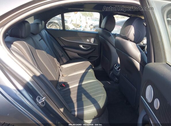 WDDZF4JB9KA686152 2019 MERCEDES-BENZ E-CLASS Gray 