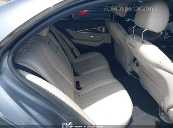 WDDZF4JBXKA493847 2019 MERCEDES-BENZ E-CLASS Silver VIN կոդի պիտակի տեսք