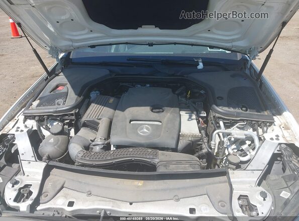 WDDZF4KB2HA188009 2017 MERCEDES-BENZ E-CLASS White Widok z tyłu