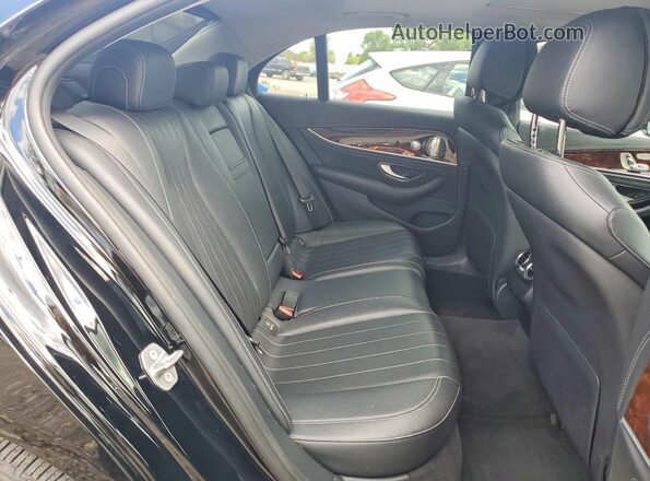 WDDZF4KB3HA219784 2017 MERCEDES-BENZ E Black Widok tylnych siedzeń