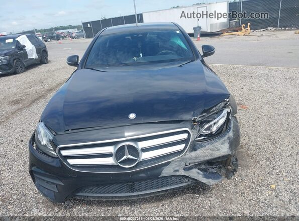 WDDZF4KB5HA080905 2017 MERCEDES-BENZ E-CLASS Черный Вид панели приборов