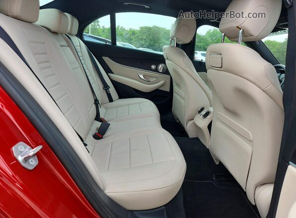 WDDZF4KB6JA336541 2018 MERCEDES-BENZ E Red Widok tylnych siedzeń