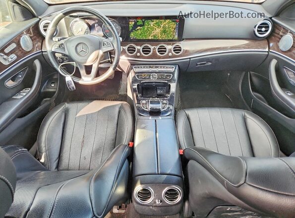 WDDZF4KB8HA054945 2017 MERCEDES-BENZ E Gray Առջևի վահանակի տեսք