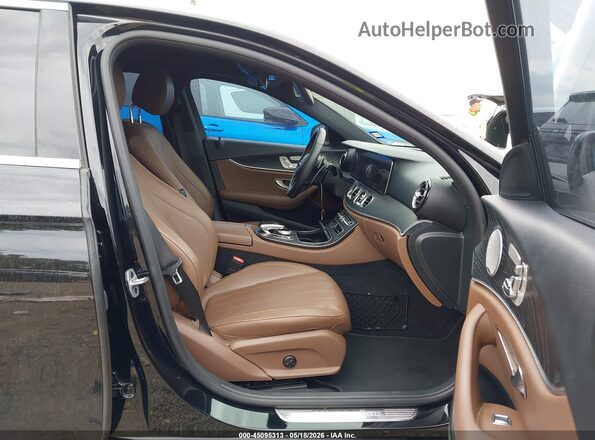 WDDZF8DB1LA705250 2020 MERCEDES-BENZ E-CLASS Black Front interior view