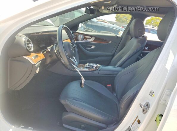 WDDZF8DB2LA716175 2020 MERCEDES-BENZ E White Vista interior delantera