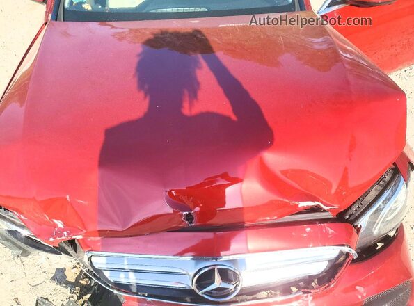 WDDZF8DB7LA716737 2020 MERCEDES-BENZ E Красный Вид задней части салона
