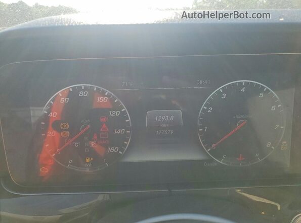 WDDZF8DB7LA716737 2020 MERCEDES-BENZ E Красный Вид щитка приборов