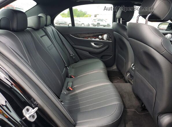 WDDZF8EB2LA744394 2020 MERCEDES-BENZ E Черный Вид задних сидений