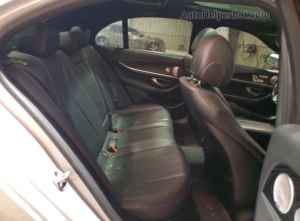 WDDZF8EB5LA703063 2020 MERCEDES-BENZ E Silver Vista de los asientos traseros