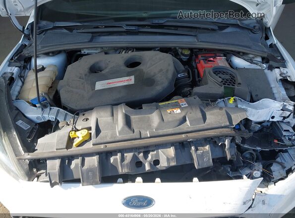 WF0DP3TH8G4114683 2016 FORD FOCUS RS Белый Вид сзади