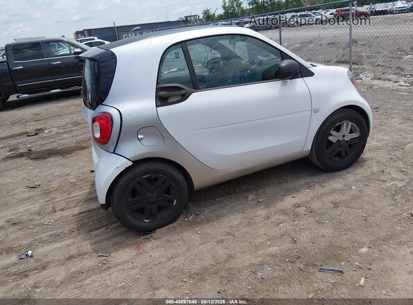 WMEFJ5DA0GK142386 2016 SMART FORTWO White Tył prawy