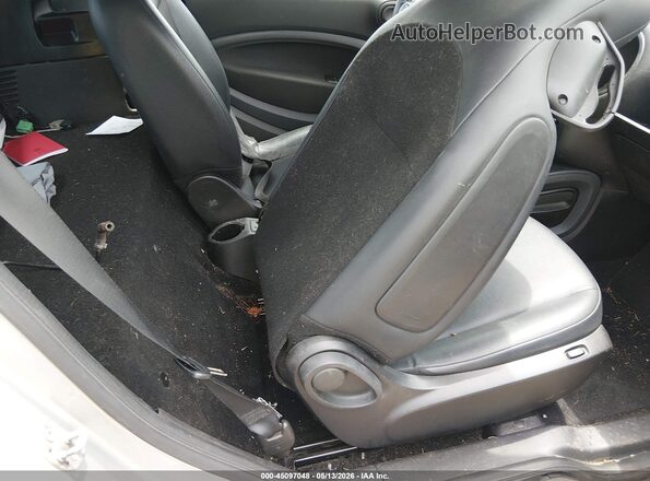 WMEFJ5DA0GK142386 2016 SMART FORTWO White Widok naklejki z numerem VIN