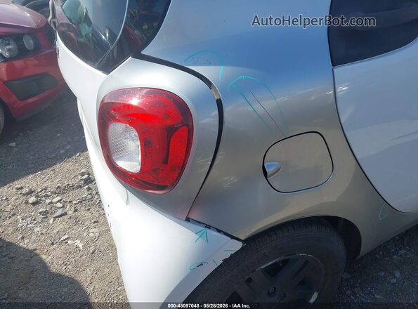WMEFJ5DA0GK142386 2016 SMART FORTWO White Widok zestawu wskaźników