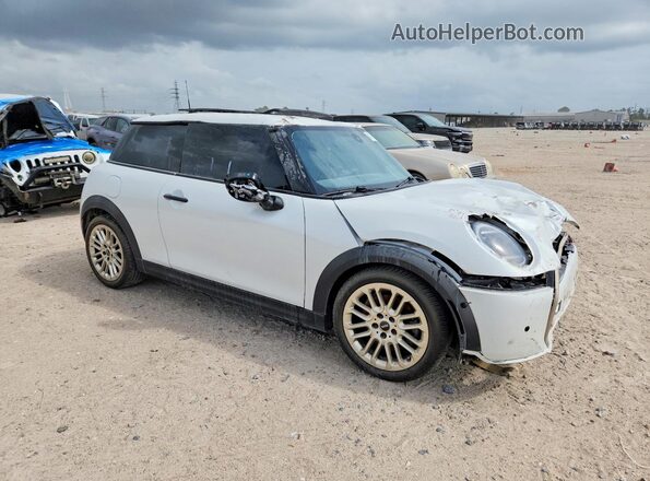 WMW23GD06S2W28331 2025 MINI COOPER White Delantero derecho