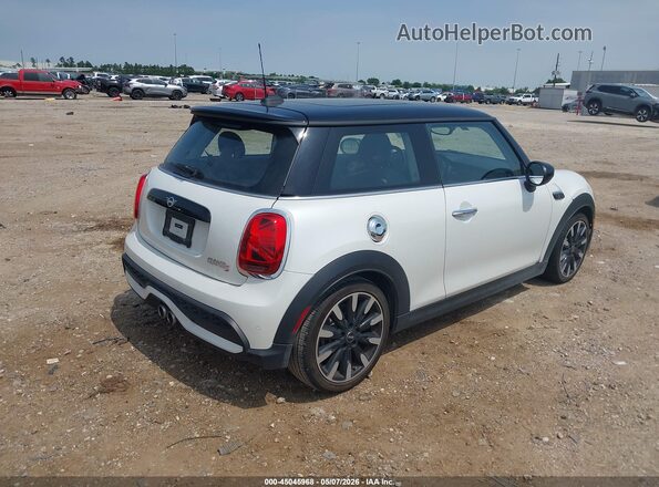 WMW53DH04R2V00931 2024 MINI HARDTOP Белый Задняя правая четверть