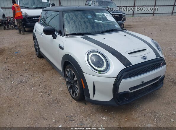 WMW53DH04R2V00931 2024 MINI HARDTOP Белый Вид спереди