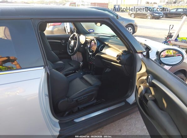 WMW53DH08N2S26272 2022 MINI HARDTOP Silver წინა სალონის ხედი
