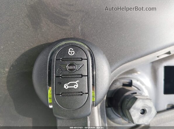 WMW53DH0XP2S84998 2023 MINI HARDTOP Серебряный Вид панели приборов