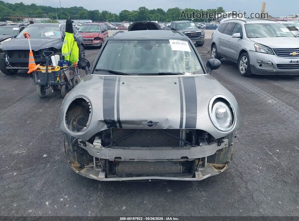 WMWLU1C5XH2F27560 2017 MINI CLUBMAN Серый Вид задней части салона