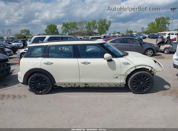 WMWLU5C57K2L07353 2019 MINI CLUBMAN White 360 interior view